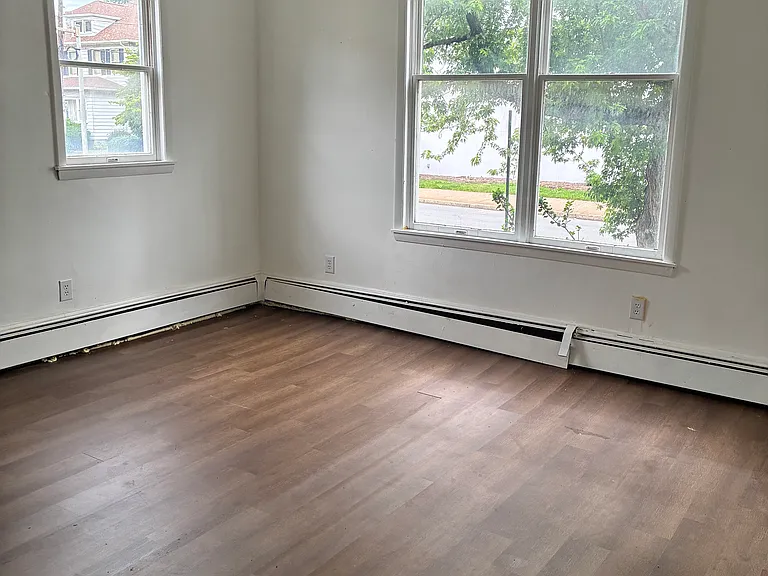 495 Carey Ave #1 — Photo 5