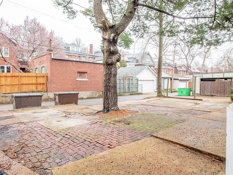 4141 Flad Ave — Photo 16