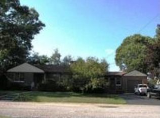 27 Whipple Ave, Westerly, RI 02891