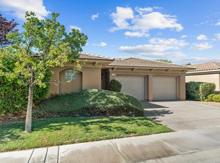 10 Chatmoss Rd, Henderson, NV 89052