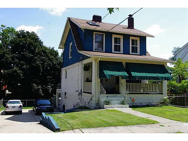 3408 Kedzie St photo 1