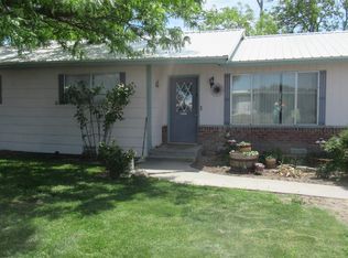 1112 D St W, Vale, OR 97918