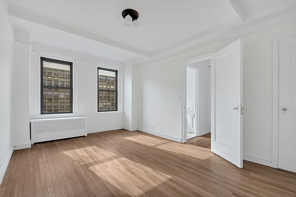 Sold by Compass | media 8