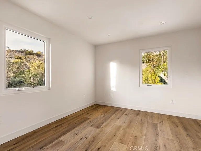 11111 Tujunga Canyon Blvd — Photo 14