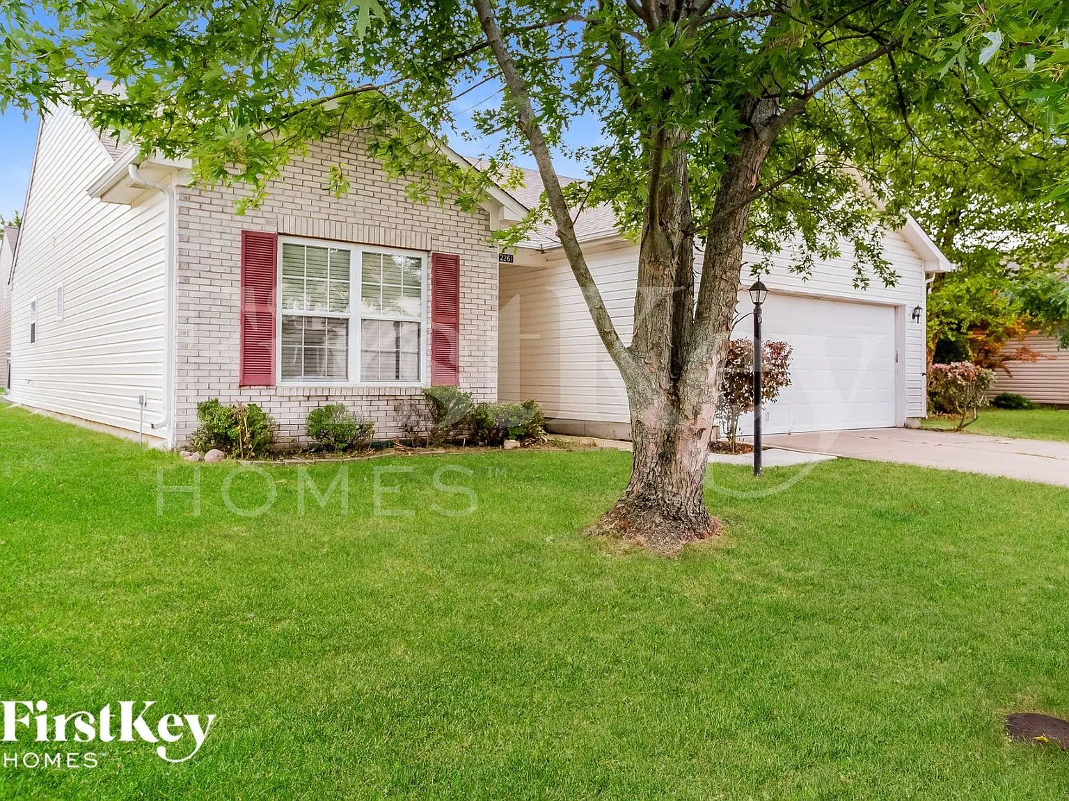 3 bed, 2.0 bath, 1415 sqft, $2,230 — Photo 2