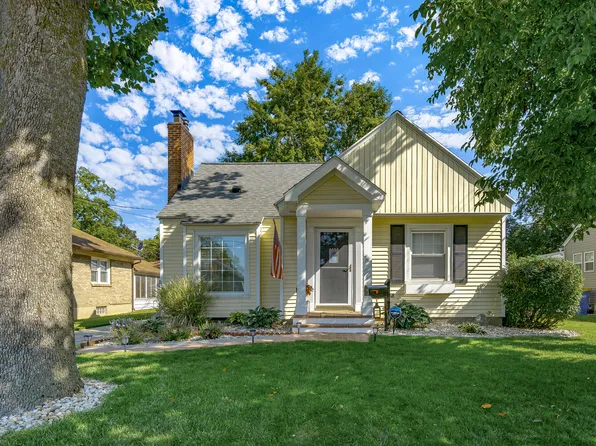 859 Sylvia St NW, Grand Rapids, MI 49504