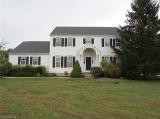 11399 W Woodiebrook Rd, Chardon, OH 44024