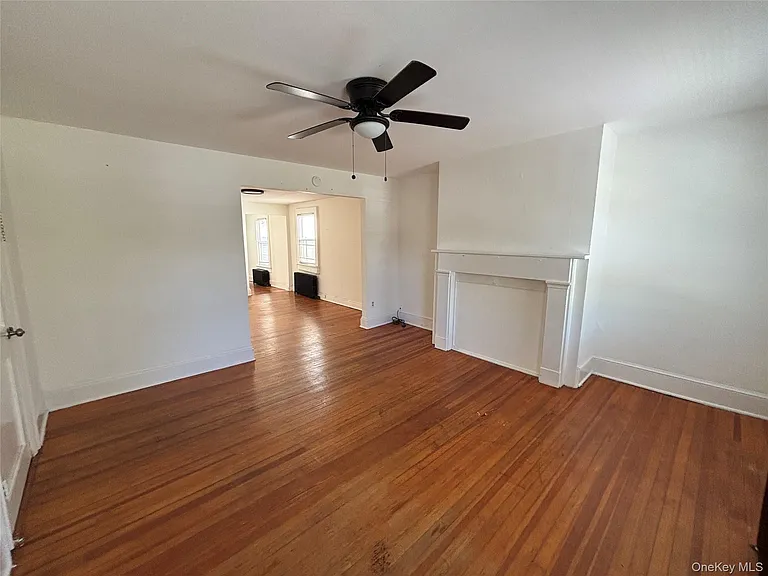 16 Mansion St — Photo 12