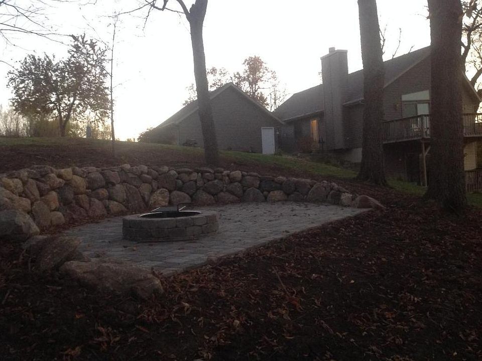 2nd image of 1984 Southshore Dr