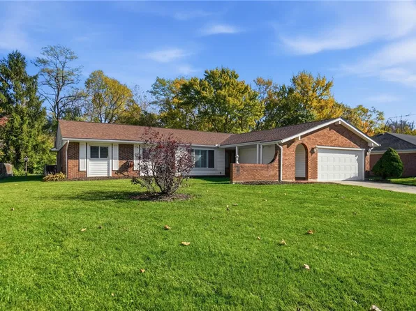 7596 Roselake Dr, Dayton, OH 45414