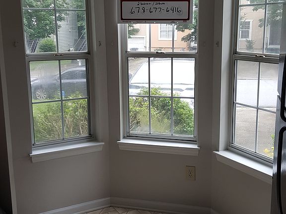 Breakfast nook