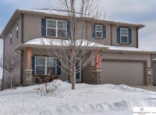 10617 S 111th St, Papillion, NE 68046