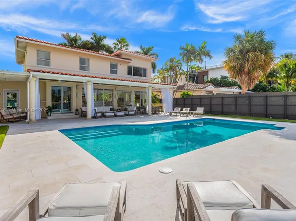 214 W Rivo Alto Dr, Miami Beach, FL 33139