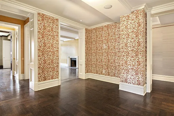 Sold by Corcoran | media 21