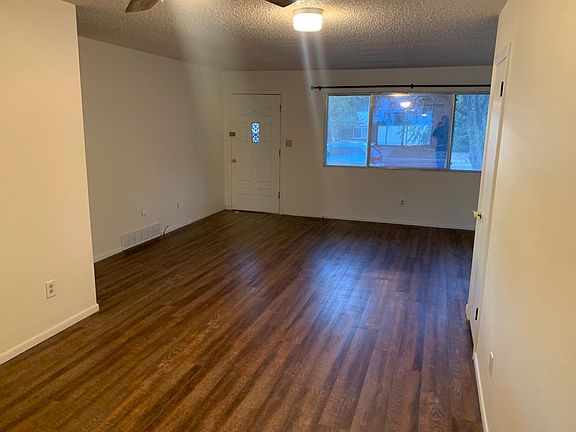5th image of 115 N Fremont Ave