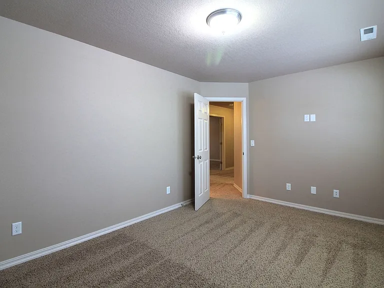406 Lakerose Loop — Photo 10