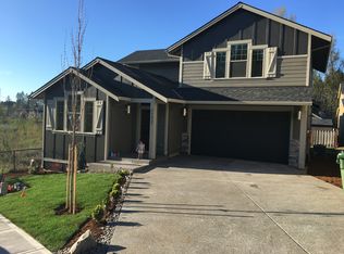 15889 Bachelor Ave, Sandy, OR 97055