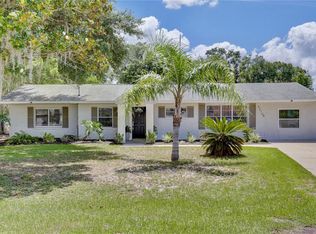 32104 Harris Rd, Tavares, FL 32778