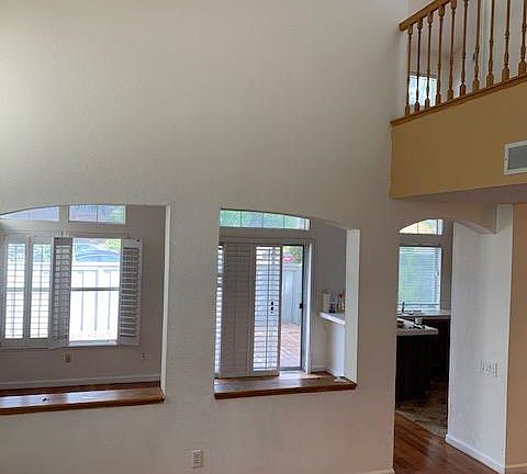 5th image of 406 N Wildwood