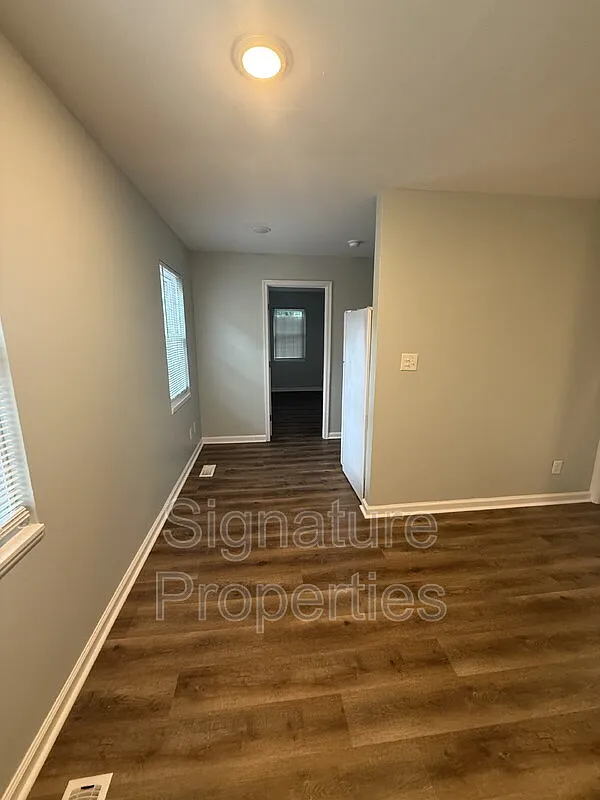 1 bed, 1.0 bath, $1,100 — Photo 4