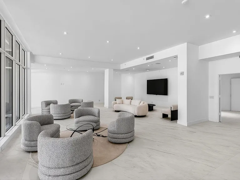4201 N Ocean Blvd #C307 — Photo 23