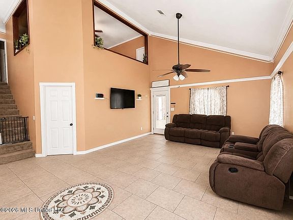 5th image of 2125 Fig Farm Rd