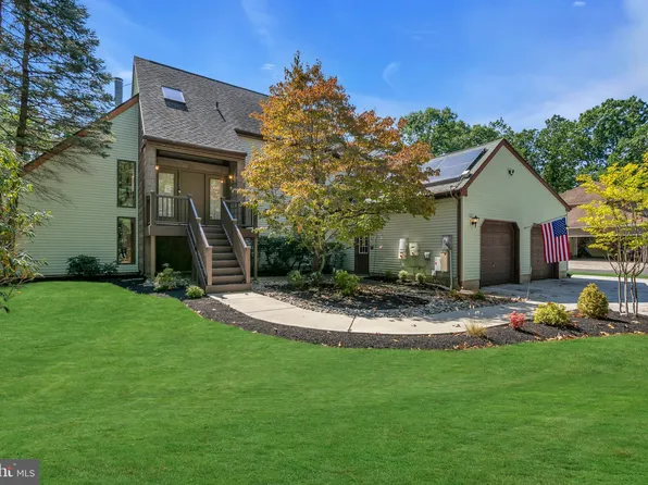 19 Yates Ln, Tabernacle, NJ 08088