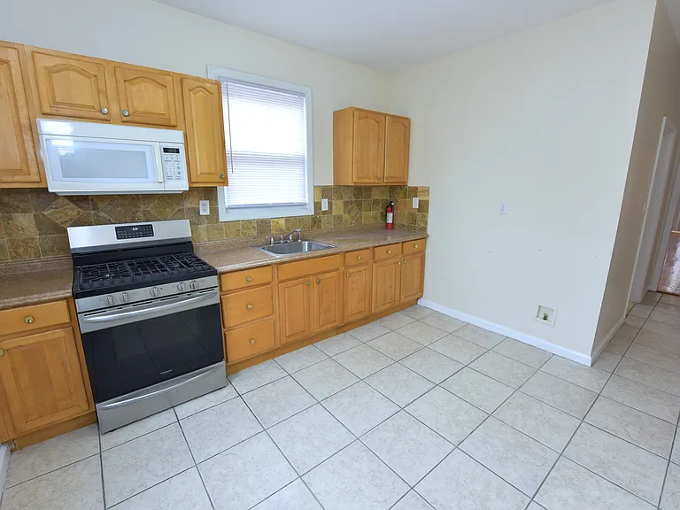 117 Scheerer Ave — Photo 9