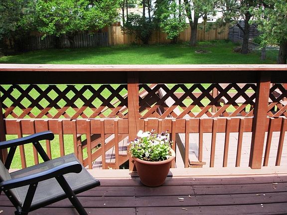Back tiered deck 