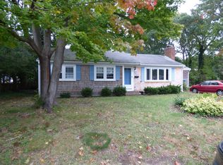 20 Kent Lane, Hyannis, MA 02601
