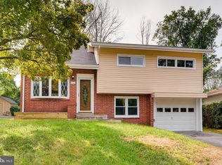 4103 Ronis Rd, Baltimore, MD 21208