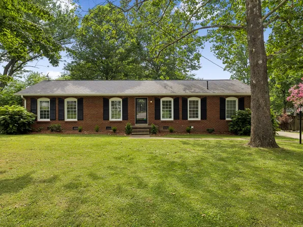 8063 Regency Dr, Nashville, TN 37221