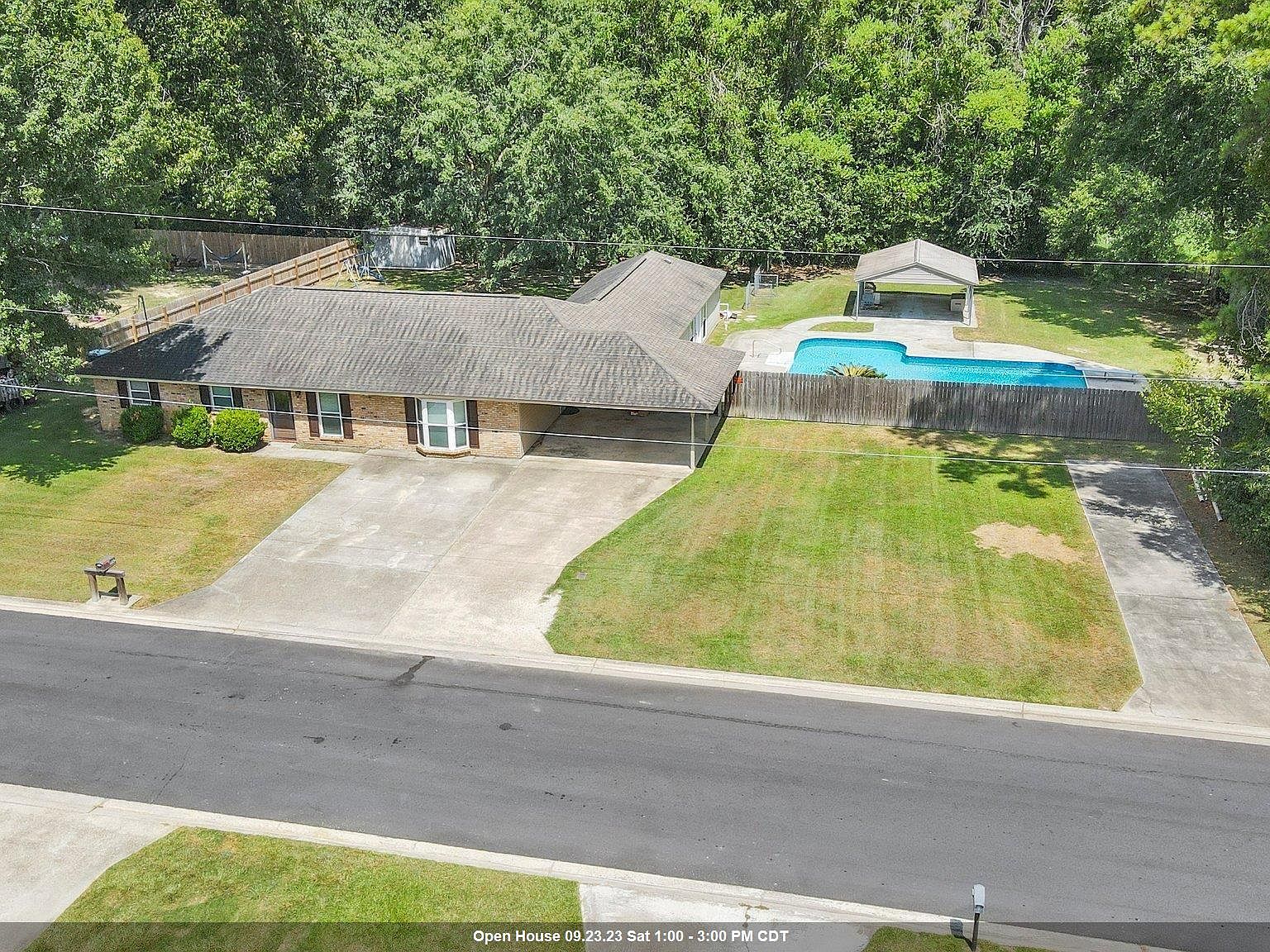 1542 Brookfield Dr, Denham Springs, LA 70726 MLS 2023013449 Zillow