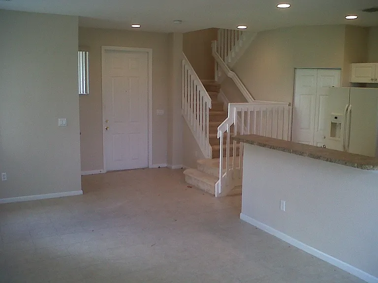 1221 Lucaya Dr — Photo 5