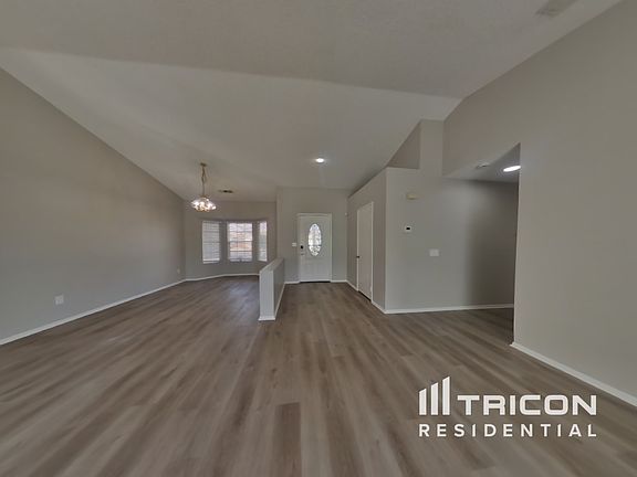 3rd image of 13421 Longbow Ct