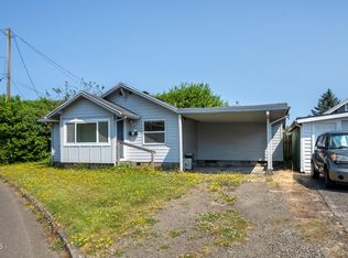 2410 8th St, Tillamook, OR 97141