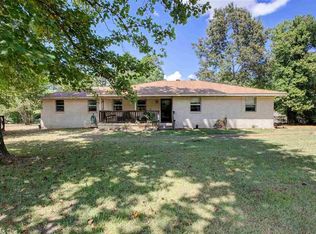 21912 Whipporwill Ln, Bauxite, AR 72011