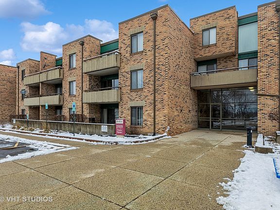 2nd image of 1919 Prairie Sq Unit 133