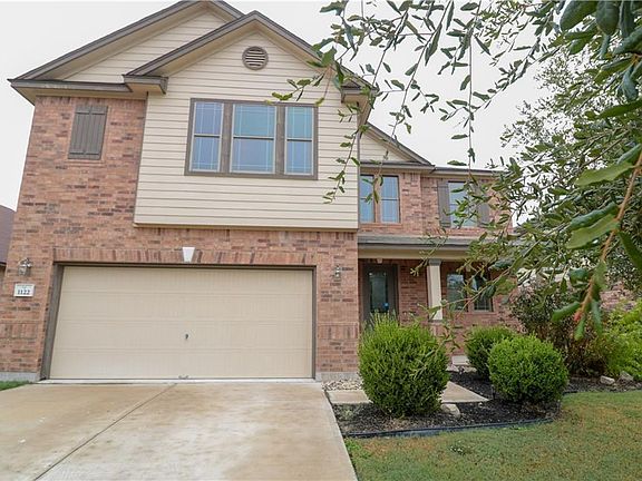 2nd image of 1122 Sussex Pl