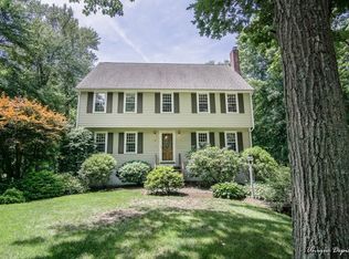 24 Fox Run Dr, Wilmington, MA 01887
