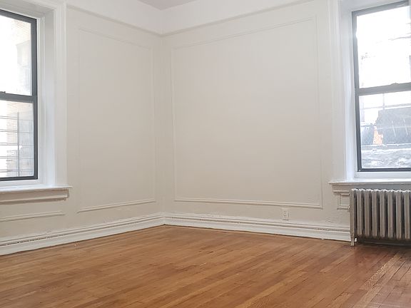 2nd image of 481 Fort Washington Ave APT 3