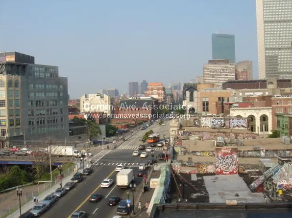 1126 Boylston St, Boston, MA