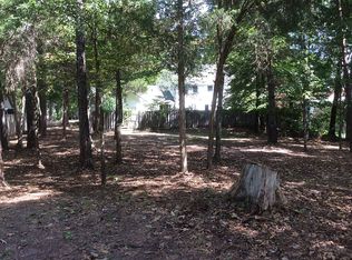 1904 San Fernando Dr, High Point, NC 27265
