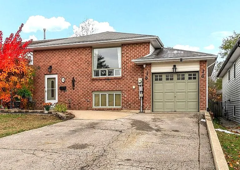 34 McConkey Pl #LOWER — Photo 1