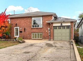 34 McConkey Pl, Barrie, ON L4N 6H1