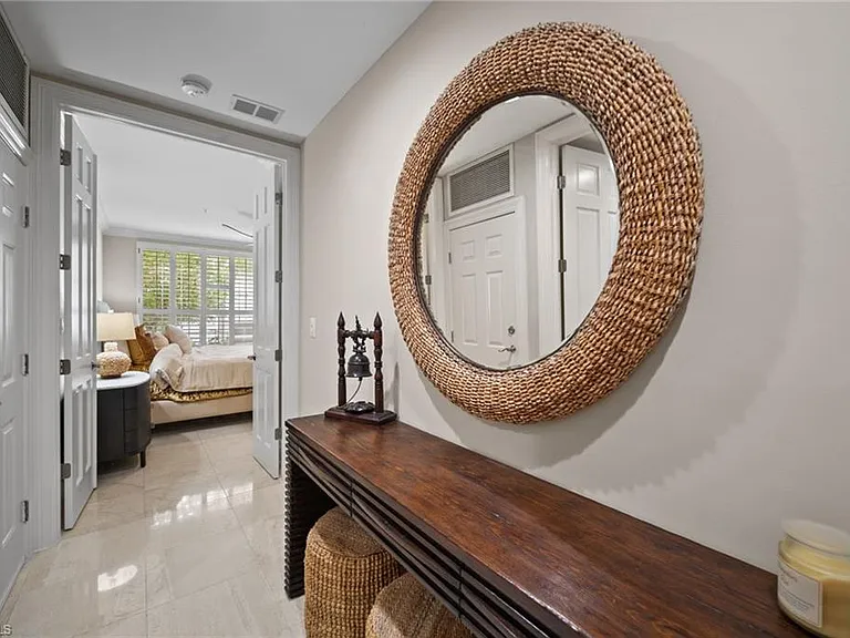 261 Colonade Cir #2701 — Photo 3