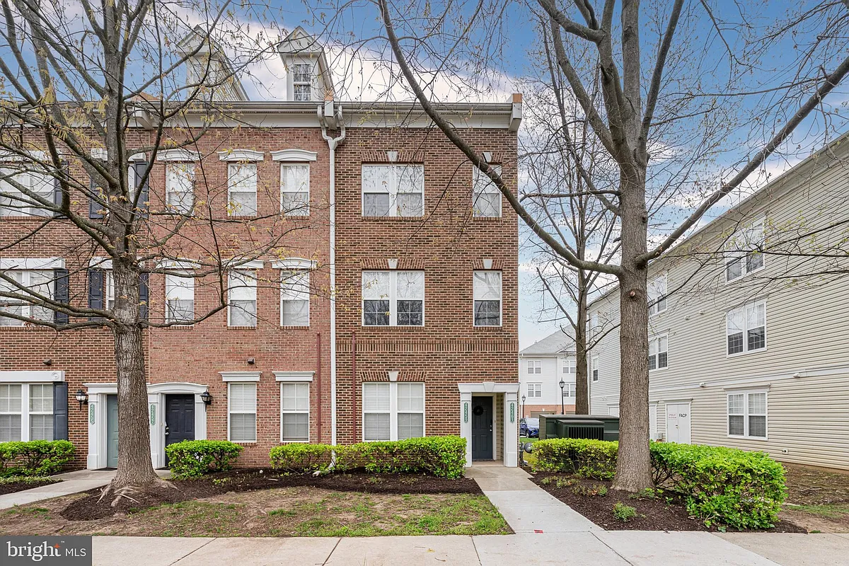 Building Photo - 42461 Rockrose Sq