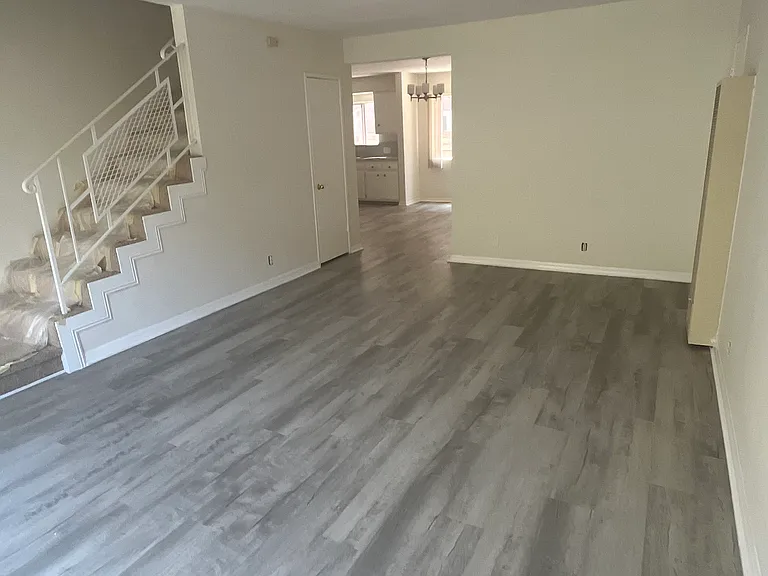 12215 Culver Blvd #3 — Photo 3
