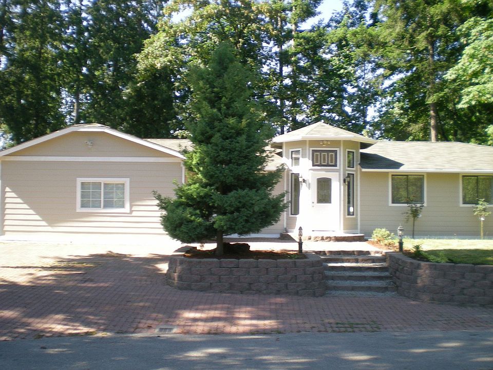 1st image of 12106 NE 108th St