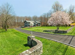 444 Austin Rd, Mahopac, NY 10541